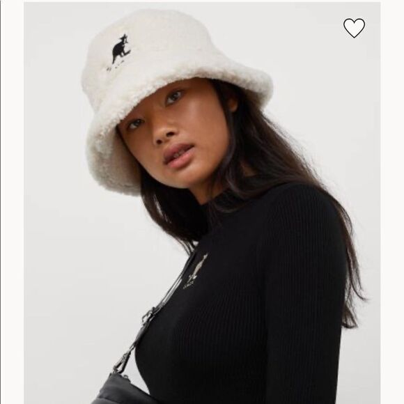 Kangol x H&M Fur bucket hat NWT